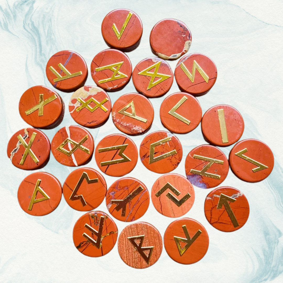 Sada amuletů 25 ks Viking Natural Red Jaspis Runes