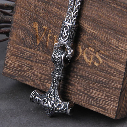 Collier amulette Viking scandinave Rune Mjolnir