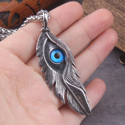 Feather Eagle Eye Claw Pendant Viking kaulakoru