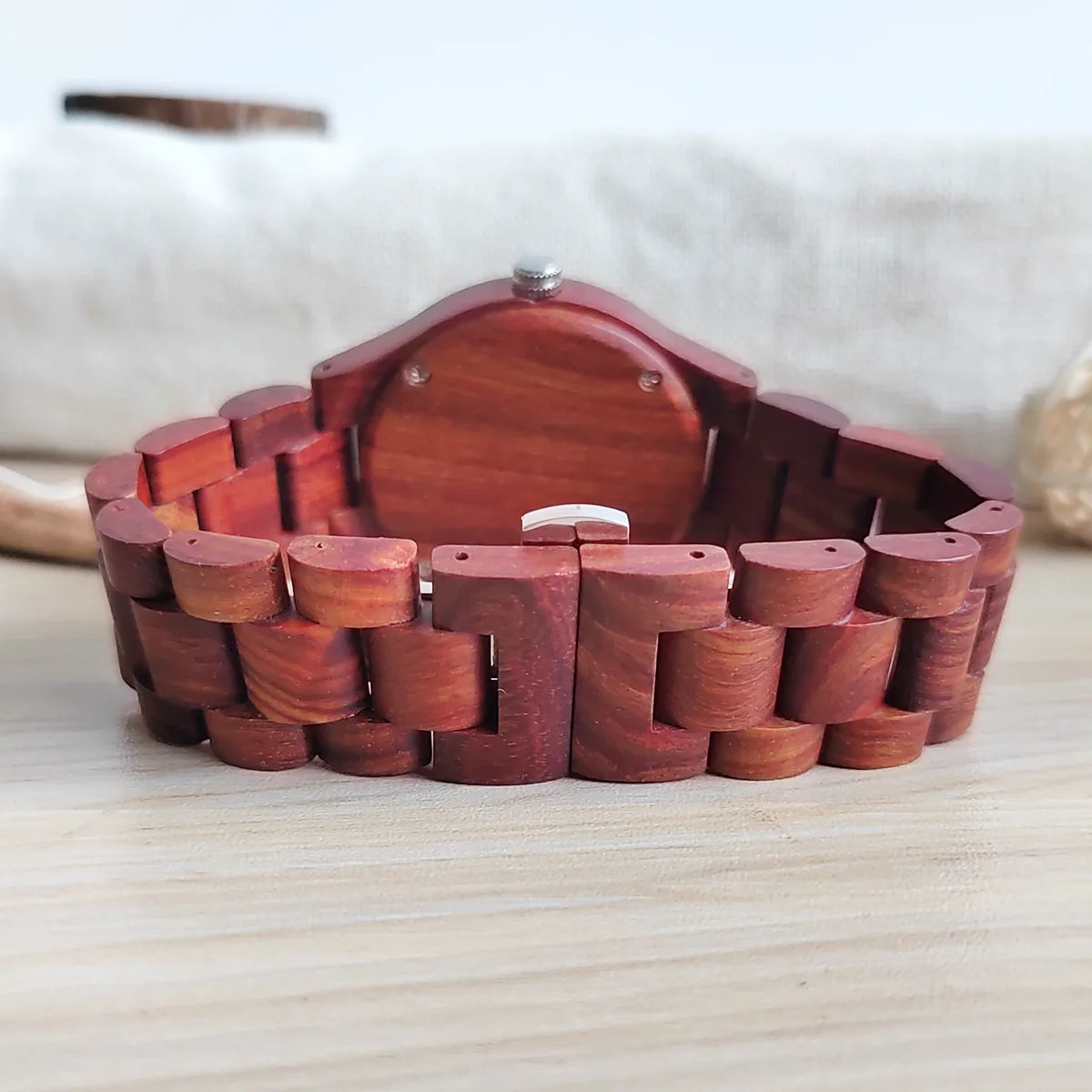 Reloj vikingo de madera de cuarzo con esfera de diamantes de imitación a la moda para mujer