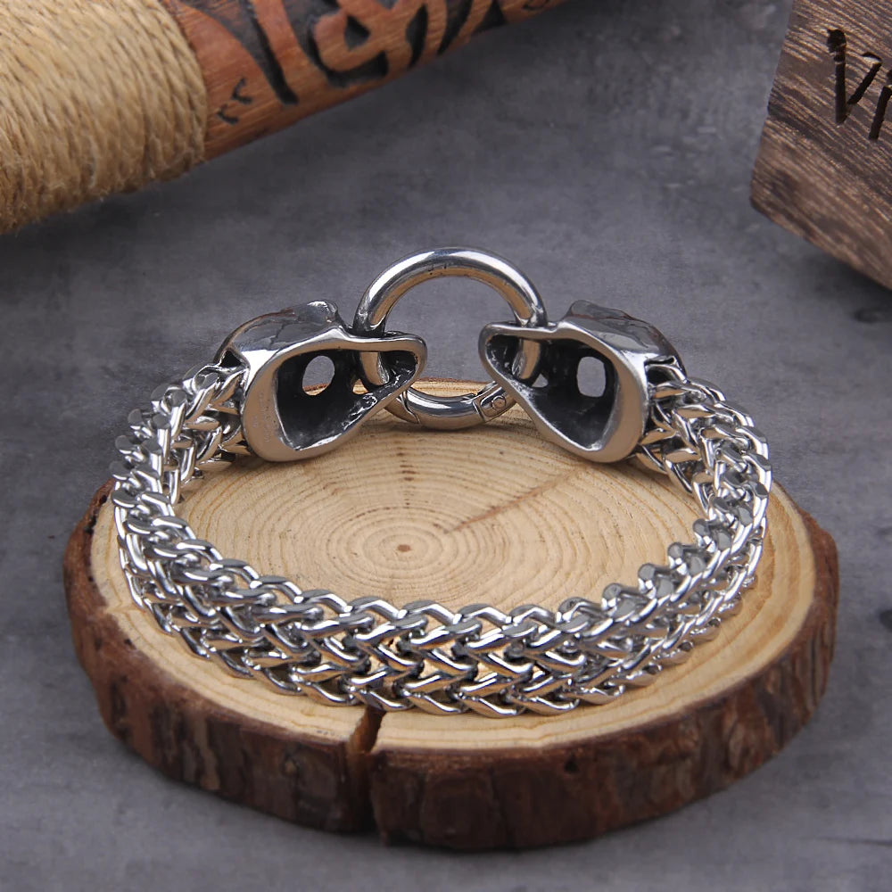 Pulsera vikinga de acero inoxidable con doble cabeza de calavera nórdica