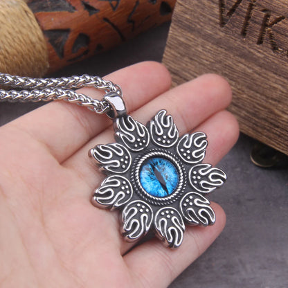 Blue Magic Eye Pendant umlykur Fire Art Viking Hálsmen