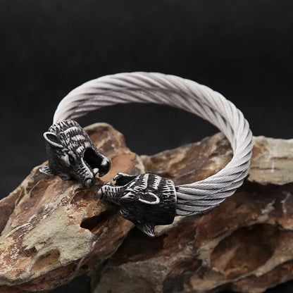 Double Wolf Head Cable Bracelet - TripleViking