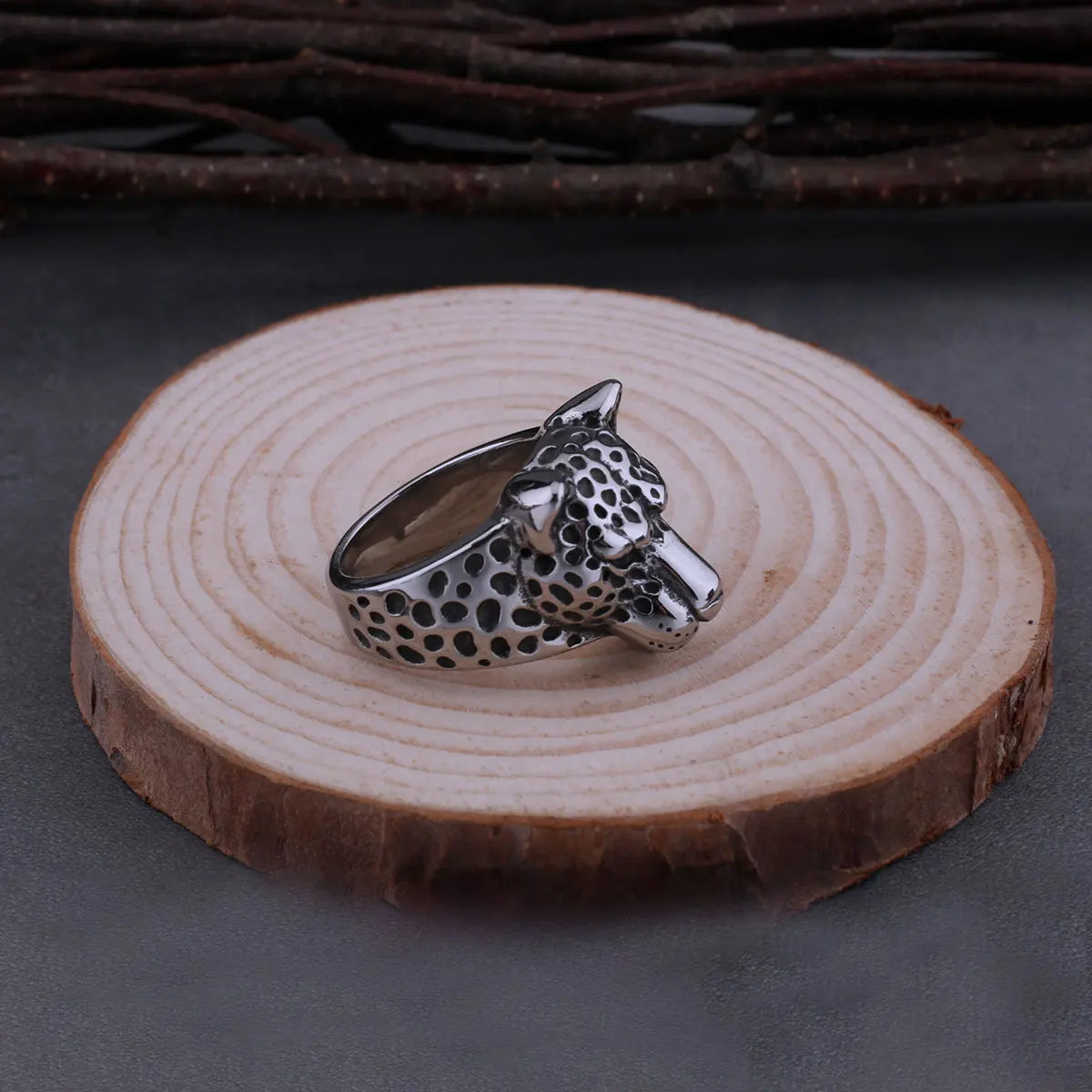 Men's Stainless Steel Retro Leopard Ring
