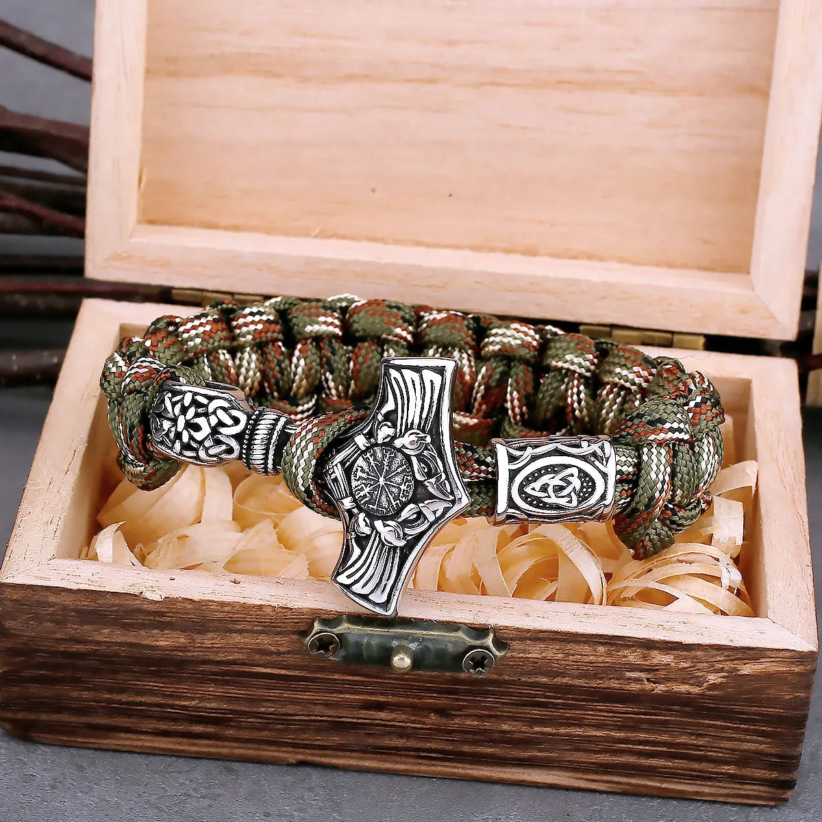 New Design Thor's Hammer Viking Bracelet