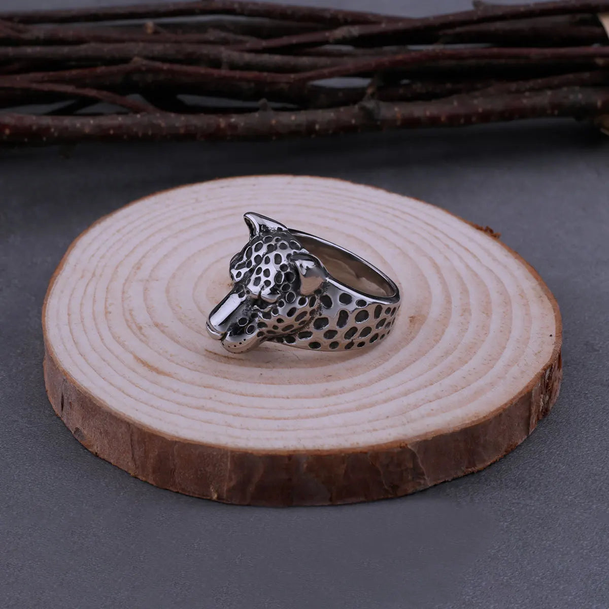 Men's Stainless Steel Retro Leopard Viking Ring