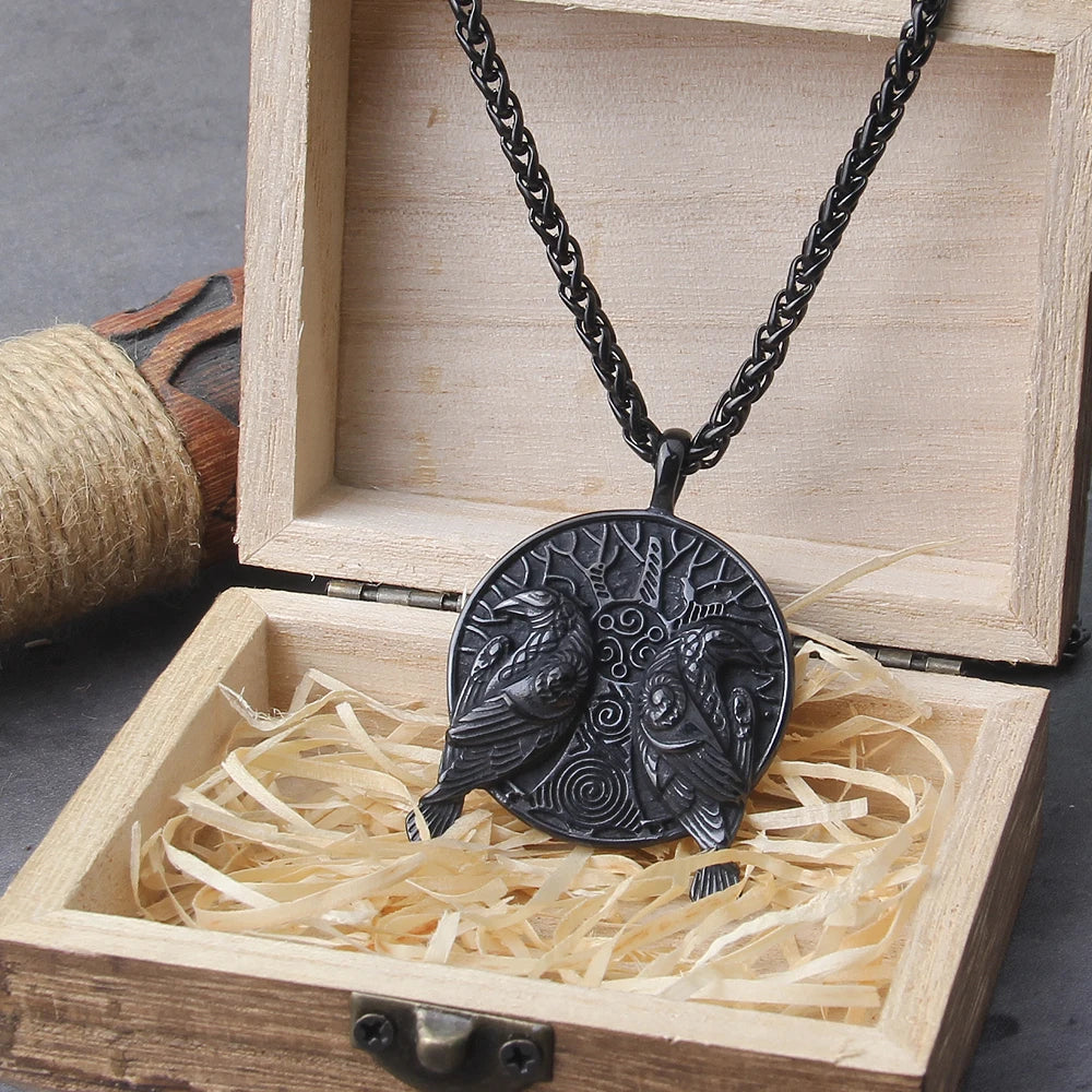 Norse Black Odin Huginn Agus Muninn Raven Pendant Muince Lochlannach