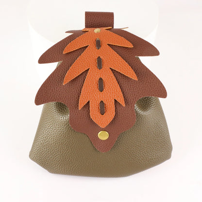 Bolso vikingo con cinturón plegable de hoja de cuero PU