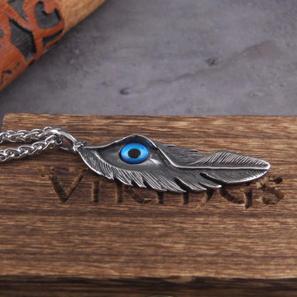 Feather Eagle Eye Claw Pendant Viking kaulakoru