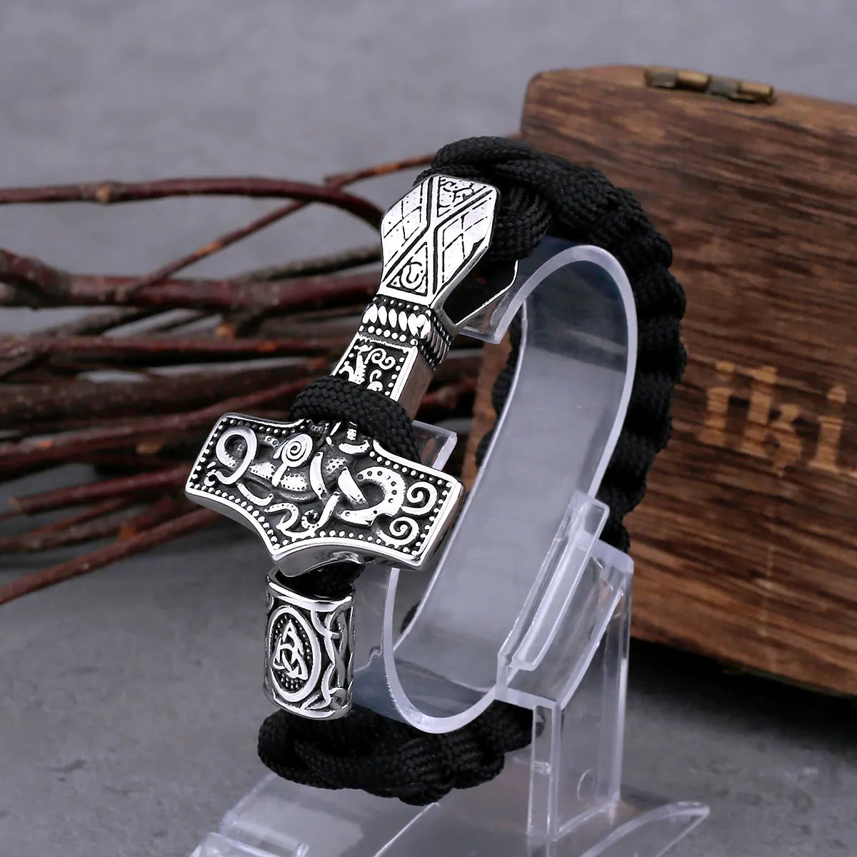 Classic Nordic Thor's Hammer Paracord Viking Bracelet