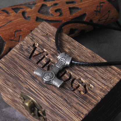 Collier Mjolnir unisexe avec le marteau de Thor Viking